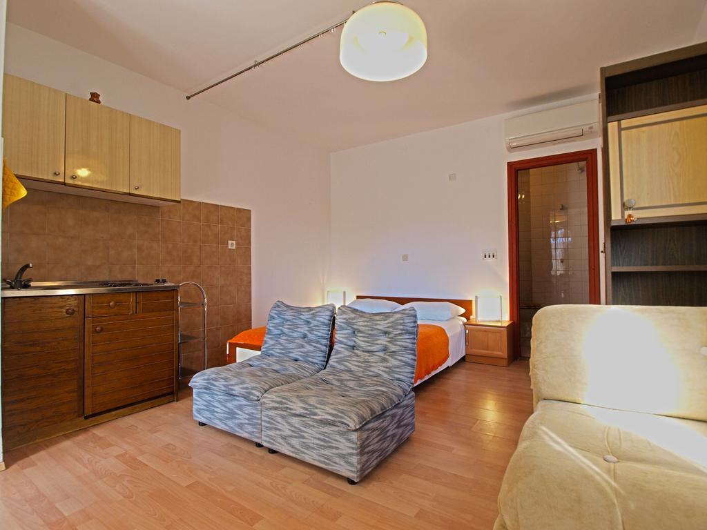 Apartments Antica Pula Ngoại thất bức ảnh