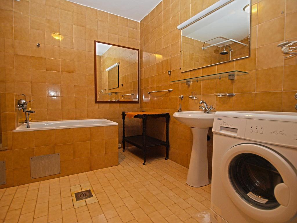 Apartments Antica Pula Ngoại thất bức ảnh