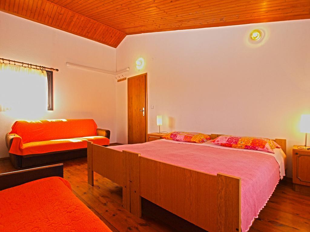 Apartments Antica Pula Ngoại thất bức ảnh